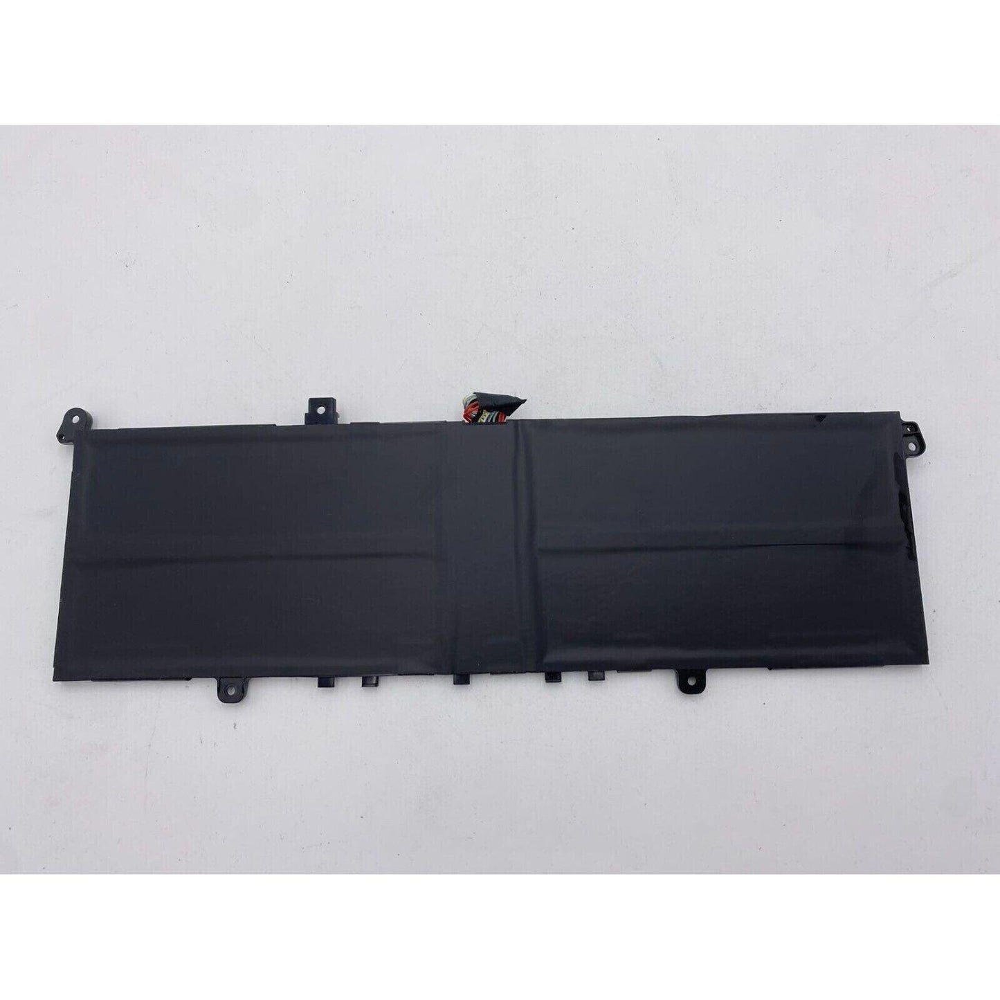 New Genuine Lenovo 5B10Z37618 5B10Z37621 Battery 56WH