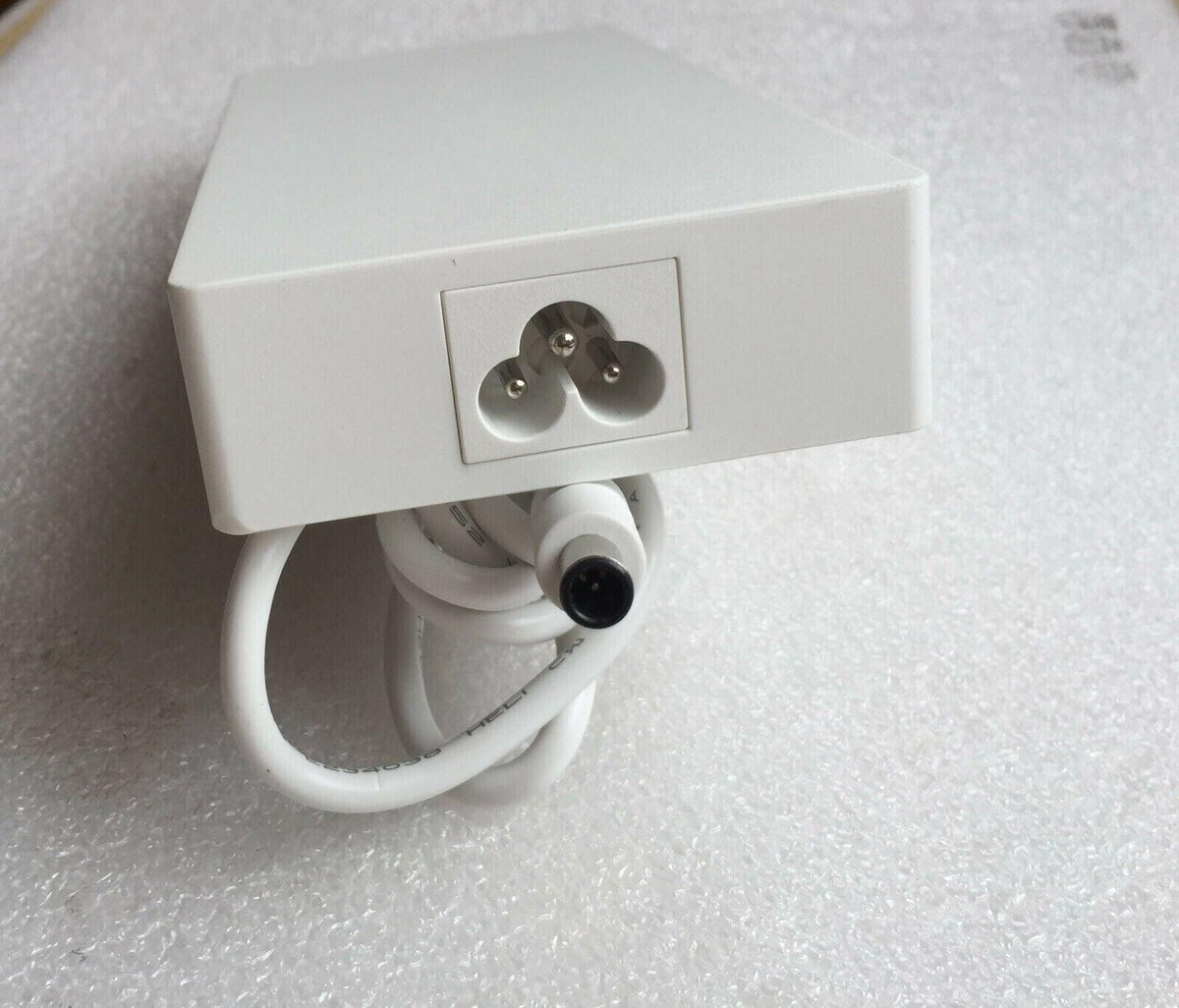 New Original OEM LG 140W Adapter for LG HF85LA ADS-150KL-19N-3 190140E Projector