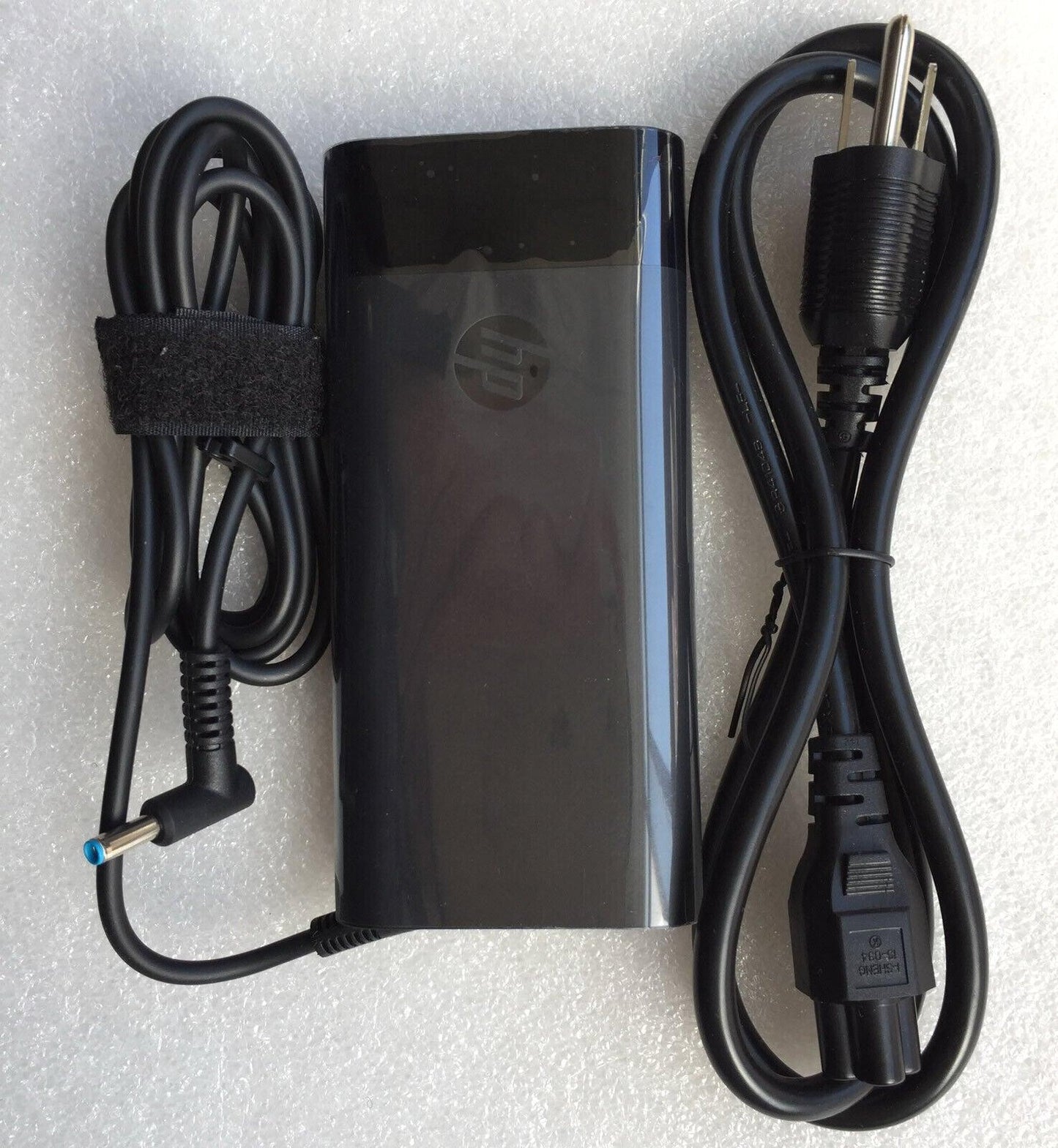 New Original HP 90W TPN-CA09 (937520-002) 90 Watt 19.5V 4.62A AC/DC Adapter&Cord