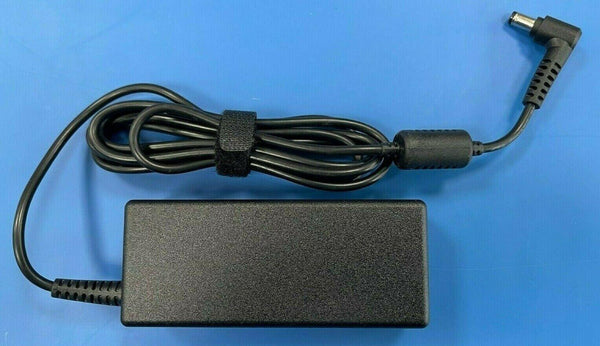 New Original OEM 19V 3.42A Adapter for Captiva Power Starter R71/R7 5825U Laptop