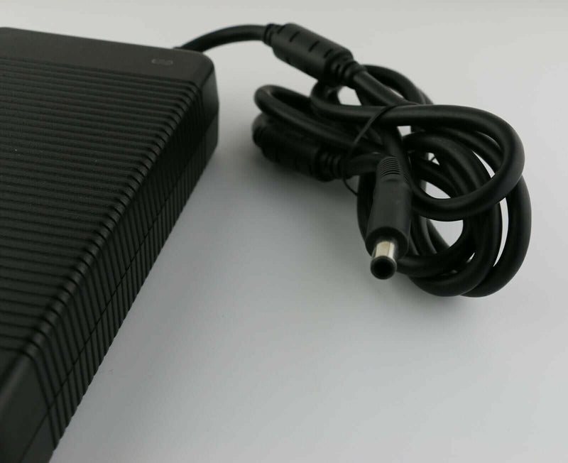 19.5V 16.9A 330W AC Adapter Charge For Dell Alienware x17 R1 Y90RR Power Supply